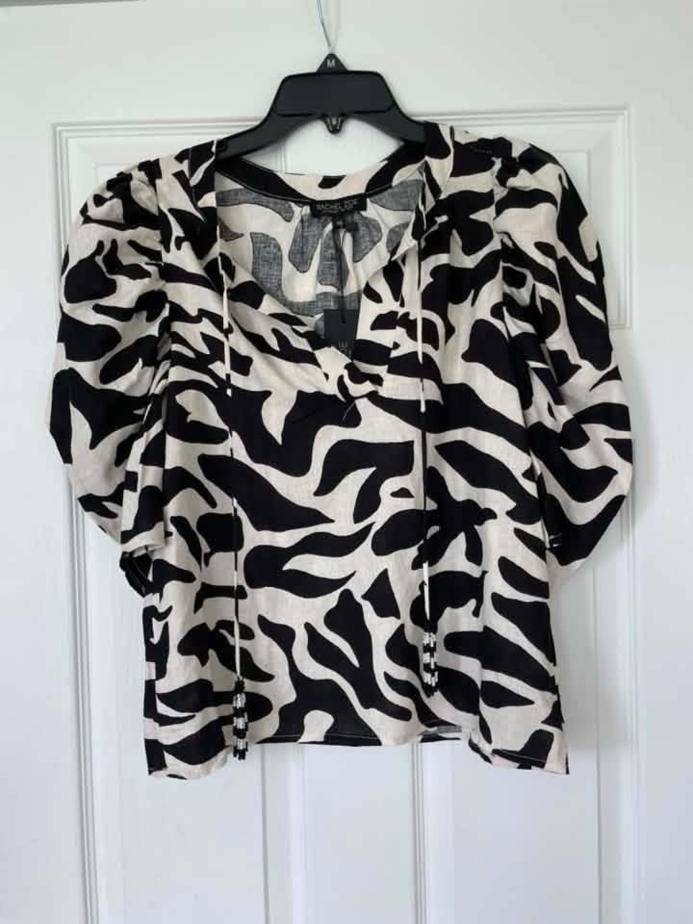 Women’s Black & Ivory Print Women’s Blouse - XS NWT